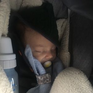 Meet your Posher, Maira